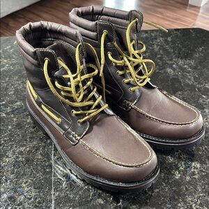 Tommy Hilfiger brown boots
